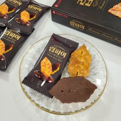 Lotte Galleta Leaf Pie Choco 88 gr - Image 4