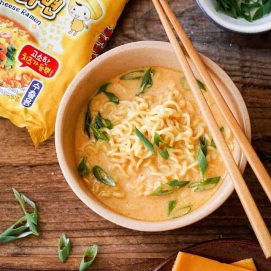 Ottogi Spicy Cheese Ramen 111gr - Image 2