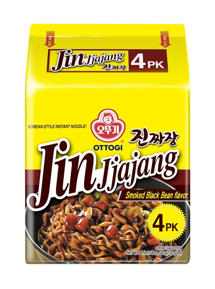 Ottogi Jin Jjajang Smoked Black Bean Paquete de 4 pz de 135 gr