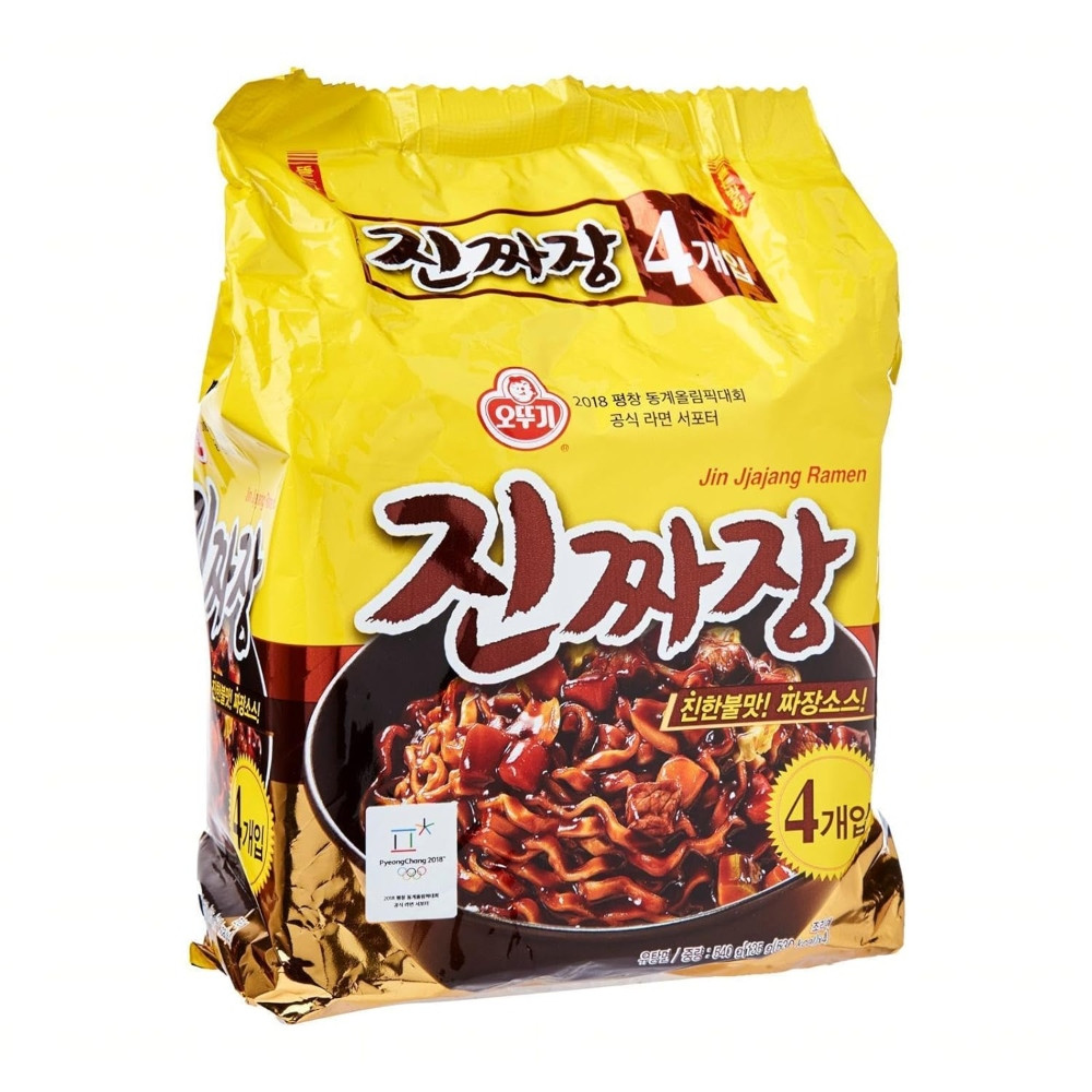 Ottogi Jin Jjajang Smoked Black Bean Paquete de 4 pz de 135 gr - Image 2